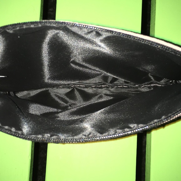 Ipsy Bags - Picture 4 of 5